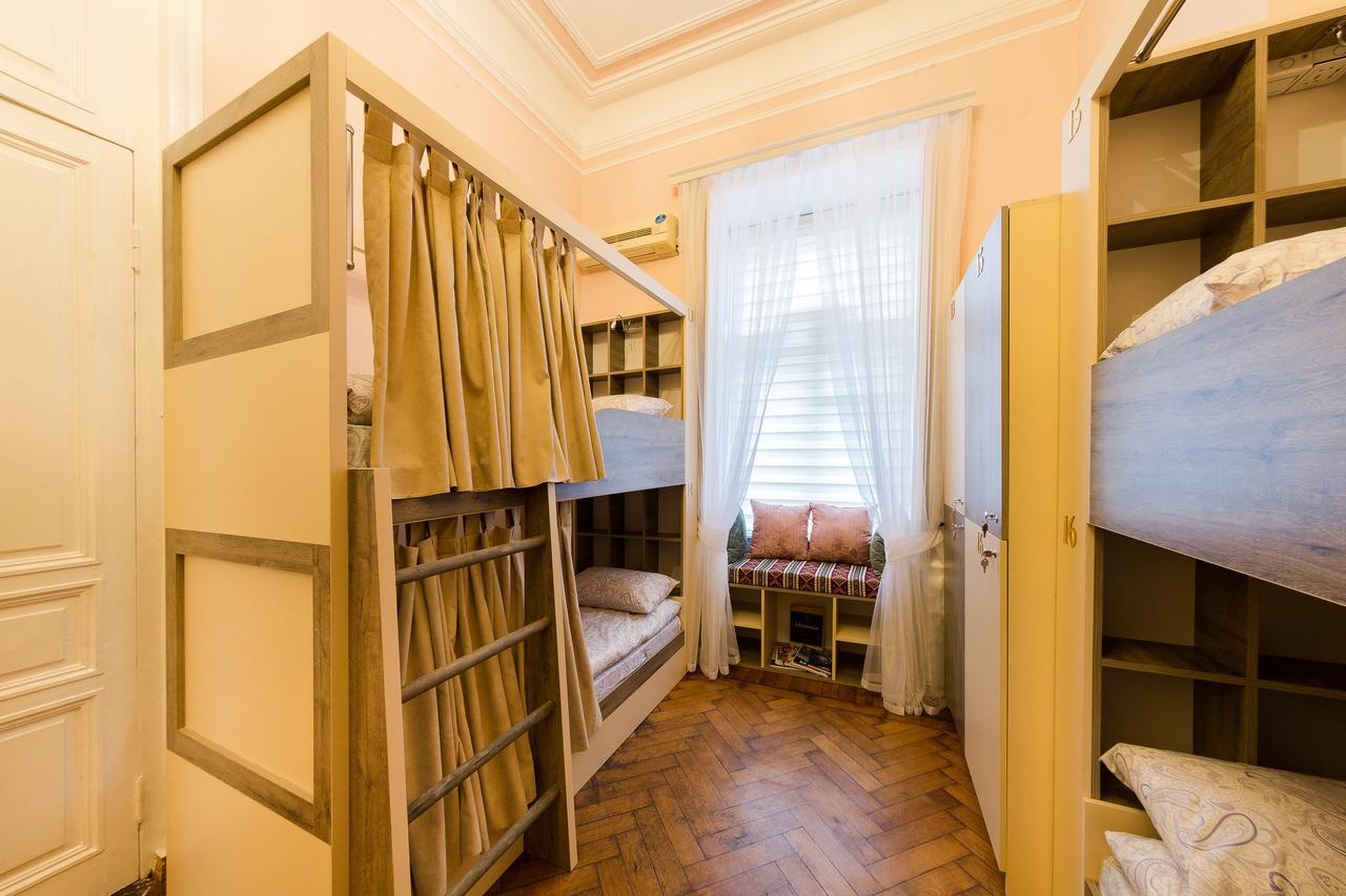 Khamsa Hostel Баку Экстерьер фото
