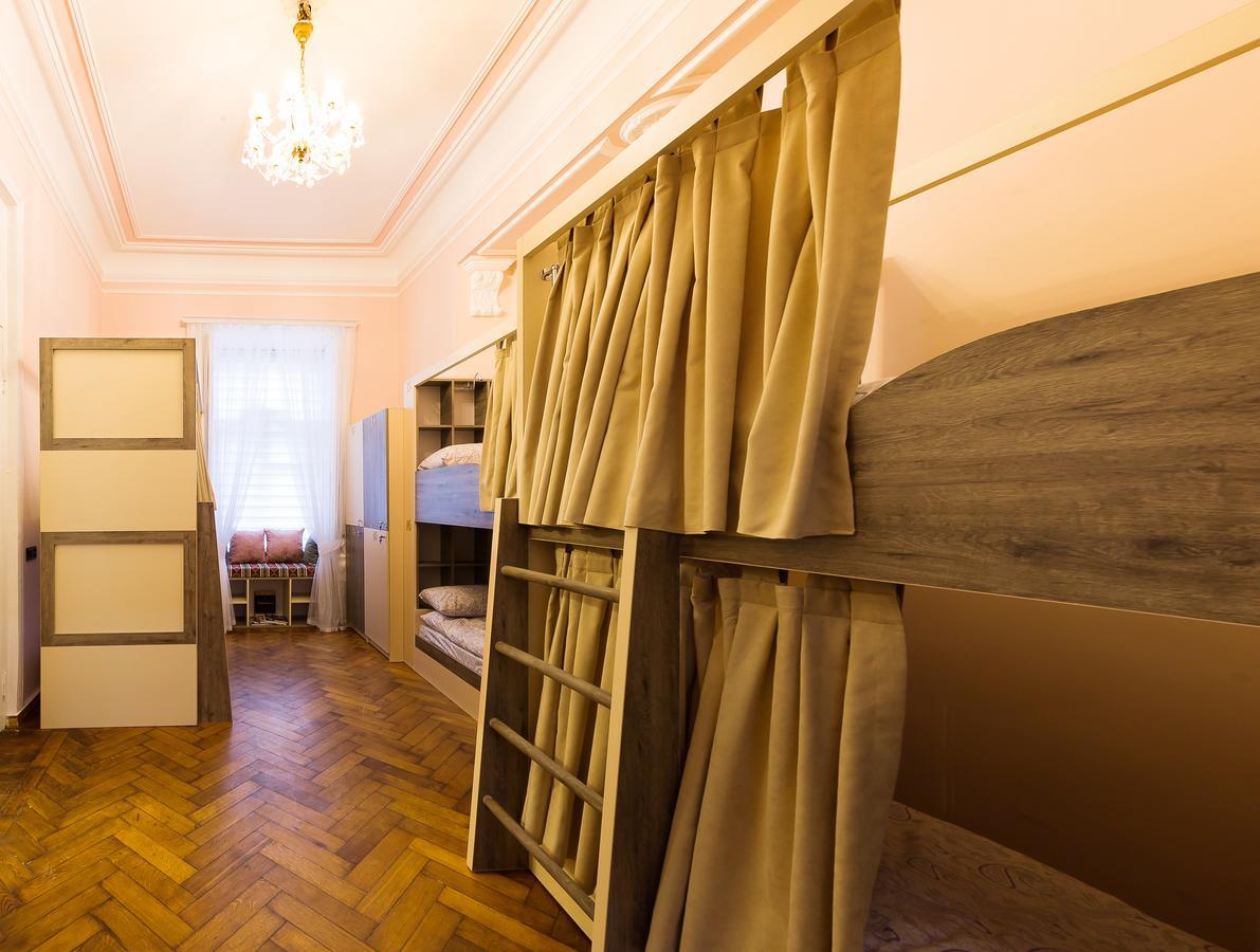 Khamsa Hostel Баку Экстерьер фото