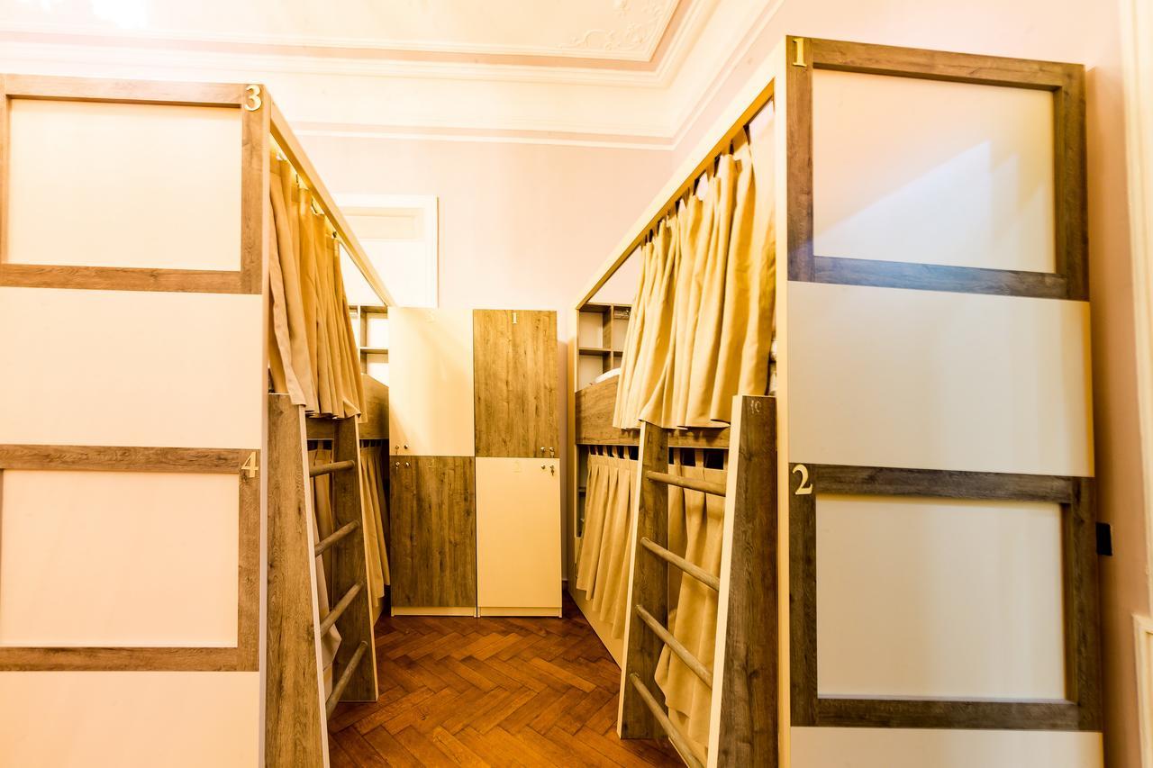 Khamsa Hostel Баку Экстерьер фото